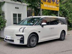 Zeekr Geely Zeekr 009 Six-Seat Executive AWD 108kWh - ფოტო 1