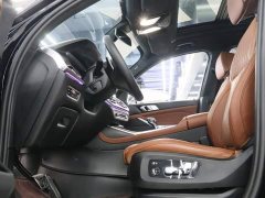 BMW X7 xDrive40i M Sport Luxury Package - ფოტო 16