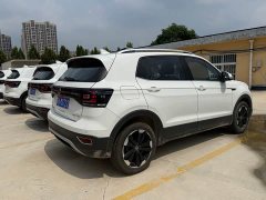 Volkswagen Touran 2023 200TSI DSG Smart Connected Edition - ფოტო 11