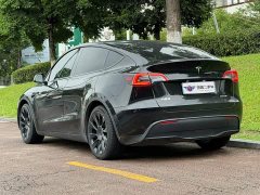 Tesla Model Y 2022 Rear-Wheel Drive - ფოტო 4