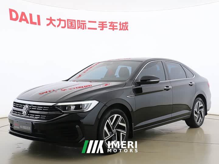 Volkswagen Sagitar 300TSI DSG Excellence Edition