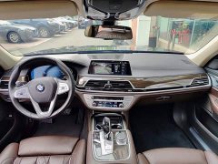 BMW 7 Series 2019 Facelift 730Li Luxury Package - ფოტო 10