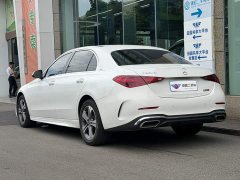 Mercedes-Benz C-Class C 200 L Sport Edition - ფოტო 4