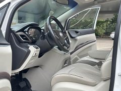 Buick GL8 Land Business Class 652T Luxury - ფოტო 6