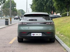 AITO M5 Extended Range AWD Performance - ფოტო 5