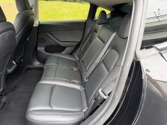 Tesla Model Y Rear-Wheel Drive - ფოტო 12