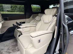 Toyota Alphard 2024 Hybrid 2.5L Premium Edition - ფოტო 12