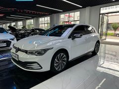 Volkswagen Golf 2021 280TSI DSG Pro - photo 1