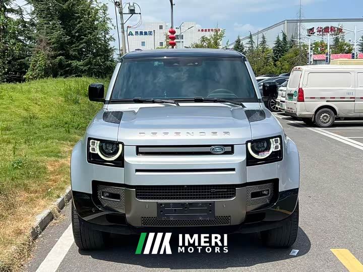 Land Rover Defender 110 3.0T P400 X-DYNAMIC HSE