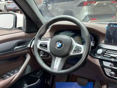 BMW 5 Series New Energy 2022 535Le M Sport Package - ფოტო 10