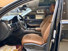 Audi Q7 55 TFSI quattro S line Sport - ფოტო 6