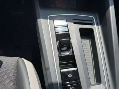 Volkswagen Golf 2020 200TSI DSG Comfort - ფოტო 11