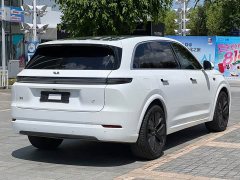 Li Auto L7 Pro - ფოტო 9