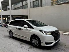 Honda Odyssey 2022 2.0L e:HEV Luxury - ფოტო 3