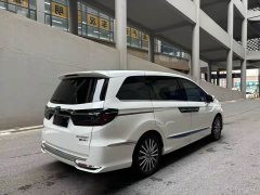 Honda Odyssey 2022 2.0L e:HEV Luxury - ფოტო 6
