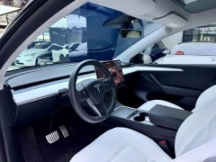 Tesla Model Y Performance All-Wheel Drive - ფოტო 5