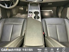 Cadillac XT5 2.0T Luxury - ფოტო 14