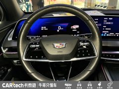 Cadillac XT5 2.0T Luxury - ფოტო 16