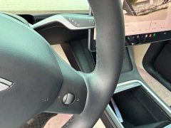 Tesla Model Y Long Range All-Wheel Drive - ფოტო 10