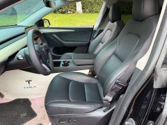 Tesla Model Y Long Range All-Wheel Drive - ფოტო 8