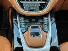 Aston Martin DBX 3.0T Straight-Six - ფოტო 12