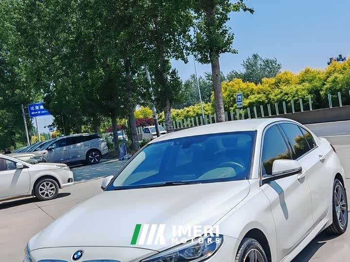 BMW 1 Series 120i M Sport - ავტომობილი ჩინეთიდან