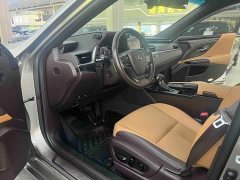 Lexus ES 2020 300h Excellence - ფოტო 9