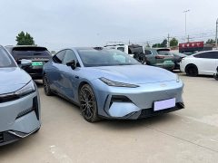 Geely Galaxy E8 620km AWD Starship LiDAR Intelligent Driving Edition - ფოტო 3