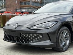Volkswagen Lingdu 2025 Lingdu L 280TSI DSG Dazzling Red Edition - ფოტო 10