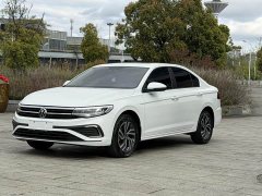 Volkswagen Bora 200TSI DSG Yuexi Pro - ფოტო 1