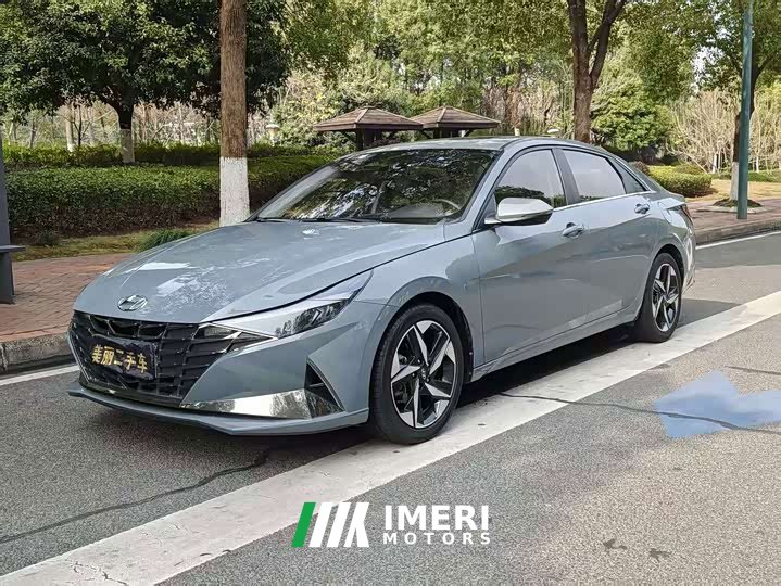 Hyundai Elantra 2022 1.5L CVT Luxury - ავტომობილი ჩინეთიდან