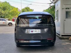 Li Auto Li Xiang MEGA Ultra - ფოტო 5