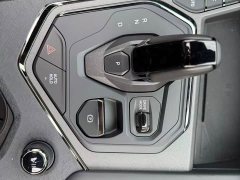 Lynk & Co 01 2021 2.0T Diesel AWD Midnight Edition - ფოტო 17