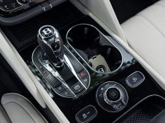 Bentley Bentayga 4.0T V8 Long Wheelbase - ფოტო 15