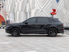 Bentley Bentayga 4.0T V8 Long Wheelbase - ფოტო 7