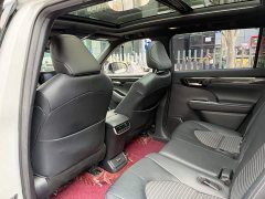 Toyota Crown Venza 2021 2.5L HEV AWD Luxury - ფოტო 11