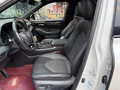 Toyota Crown Venza 2021 2.5L HEV AWD Luxury - ფოტო 8