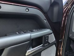 Land Rover Defender 130 3.0T P400 X - ფოტო 6