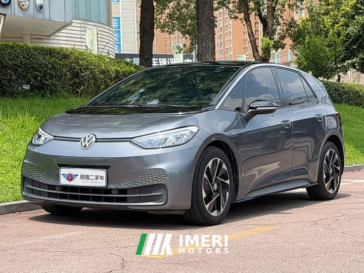 Volkswagen ID.3 Outstanding Edition - ავტომობილი ჩინეთიდან