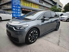 Volkswagen ID.3 Pure Smart Edition - ფოტო 1
