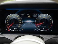 Mercedes-Benz CLS 300 Luxury - ფოტო 9