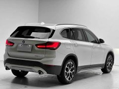BMW X1 2022 sDrive20Li Fashion - ფოტო 9