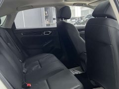 Honda Civic 180TURBO CVT Premium Edition - ფოტო 20