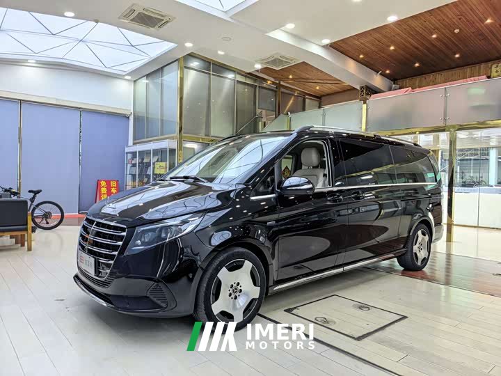 Mercedes-Benz V-Class V 300 L Long Wheelbase Luxury Edition