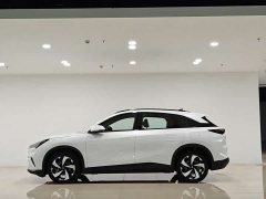 BAIC ARCFOX Alpha T5 2026 Extended Range 1215 Yuan Jing Zhi Xing Version - ფოტო 3