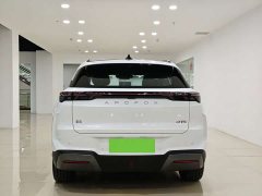 BAIC ARCFOX Alpha T5 2026 Extended Range 1215 Yuan Jing Zhi Xing Version - ფოტო 5
