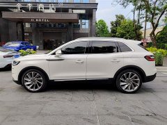 Lincoln Explorer 2021 2.7T AWD Prestige - ფოტო 3