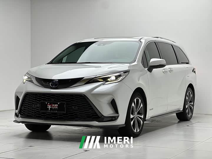 Toyota Grevias 2022 2.5L Hybrid Premium Edition - ავტომობილი ჩინეთიდან