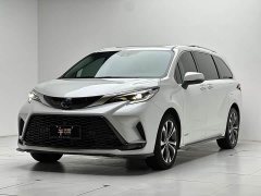 Toyota Grevias 2022 2.5L Hybrid Premium Edition - ფოტო 1