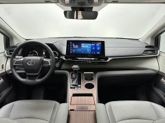 Toyota Grevias 2022 2.5L Hybrid Premium Edition - ფოტო 9